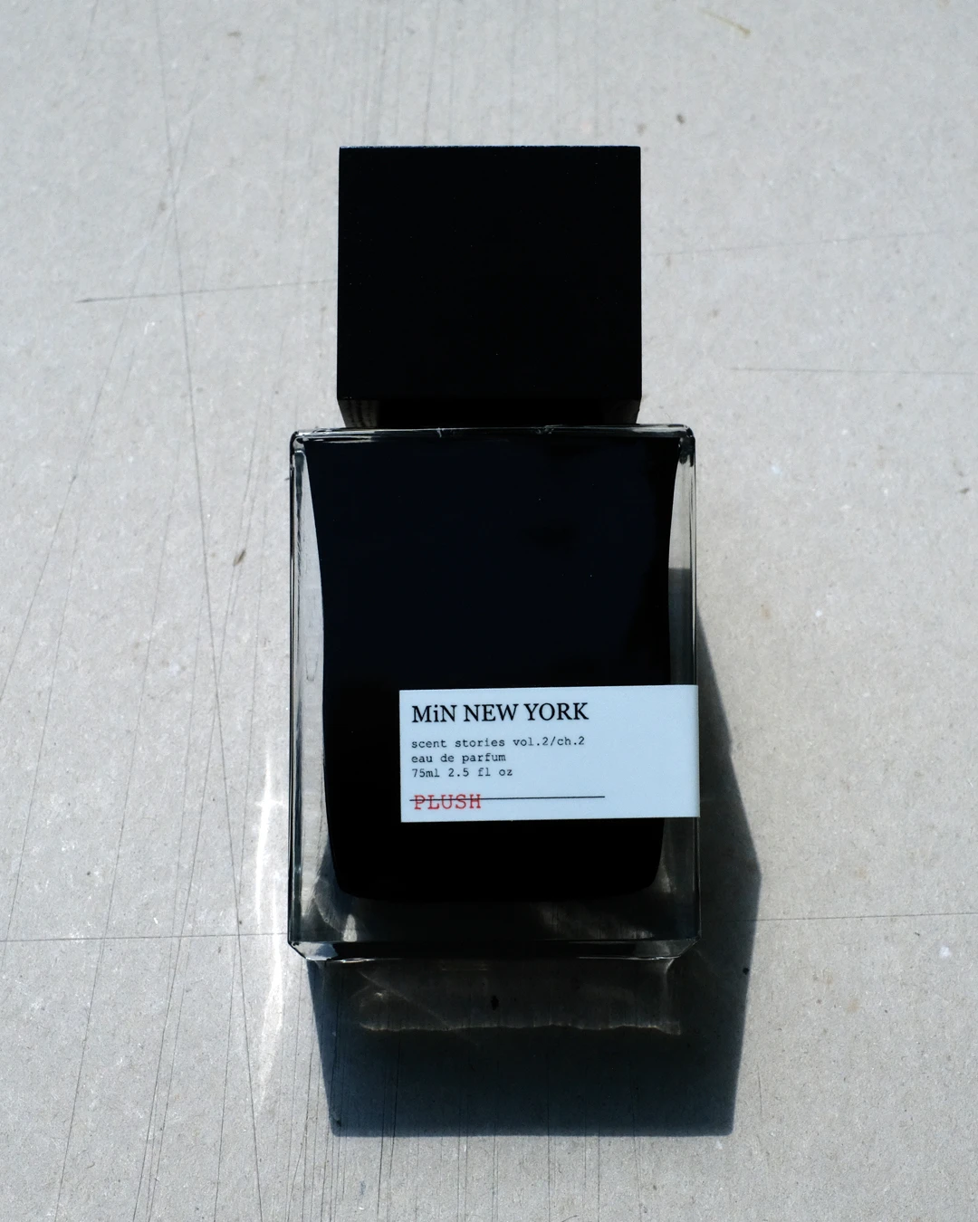 MiN New York - Plush Eau de Parfum - Natural Light Photo